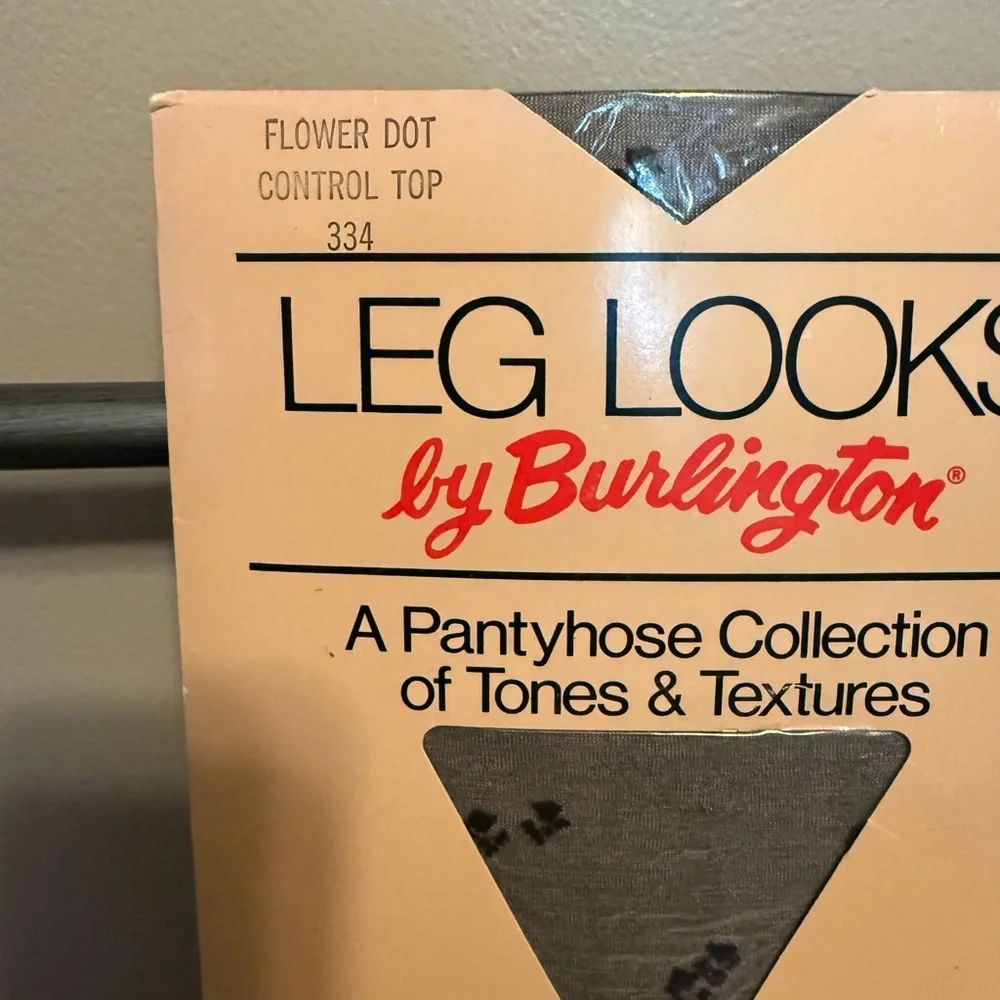 Leg Looks By Burlington Flower Dot Control Top 334 Size Medium Black Sandalfoot